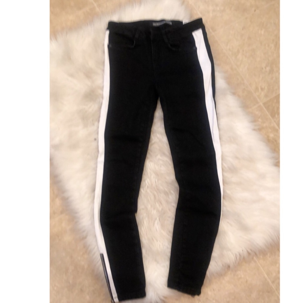 Super skinny black Zara jeans with white lines